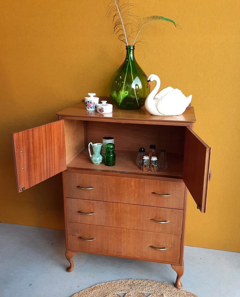 Engels vintage kastje in Queen Ann style, ladekast, kabinet, Ophalen, Gebruikt, Met deur(en), Vintage