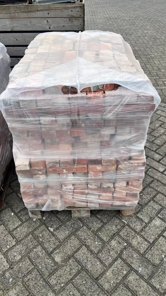 Oude machinestenen / belskes per pallet, bakstenen, Ophalen, Zo goed als nieuw, Bakstenen