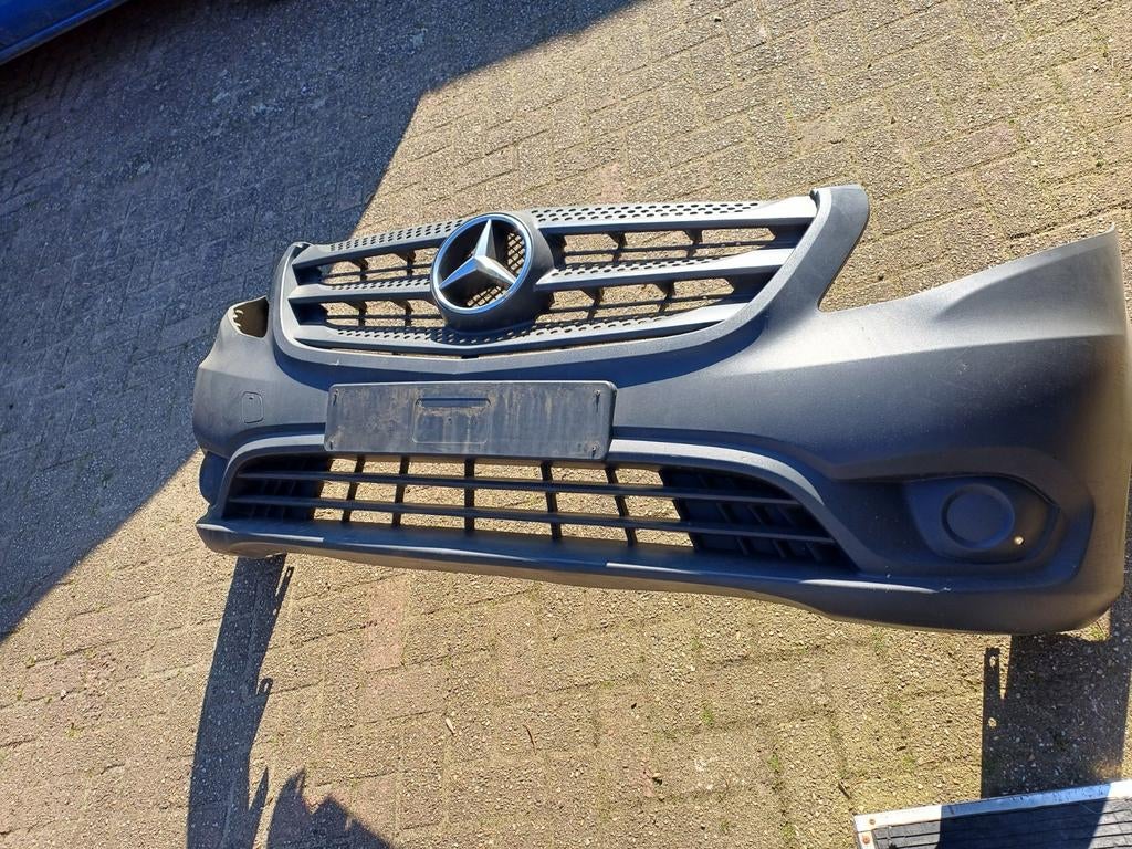 Mercedes Vito bumper, Auto-onderdelen, Ophalen of Verzenden, Voor, Bumper