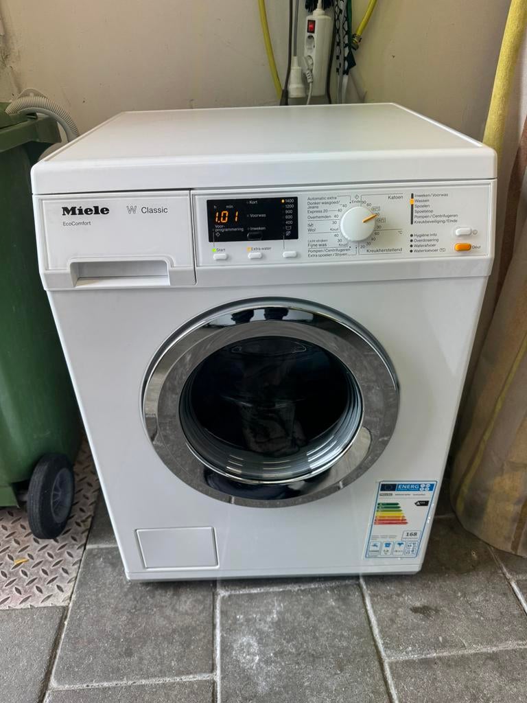 Miele W Classic Wasmachine | A+++ | 7KG | 1400T | Schoon, Ophalen, Gebruikt, Wit, 50 tot 100 cm