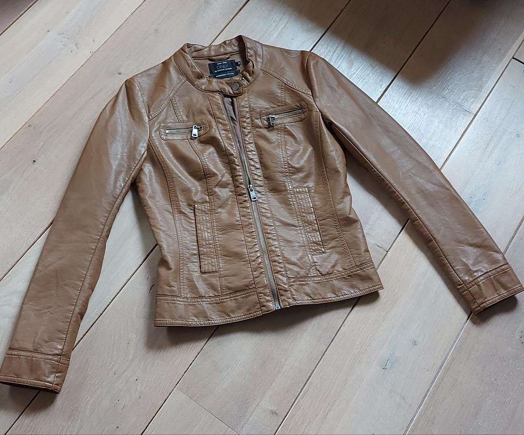 Als nw camelkleur getailleerd ONLY leaderlook ds jasje mt 36, Only, Bruin, Ophalen of Verzenden, Zo goed als nieuw