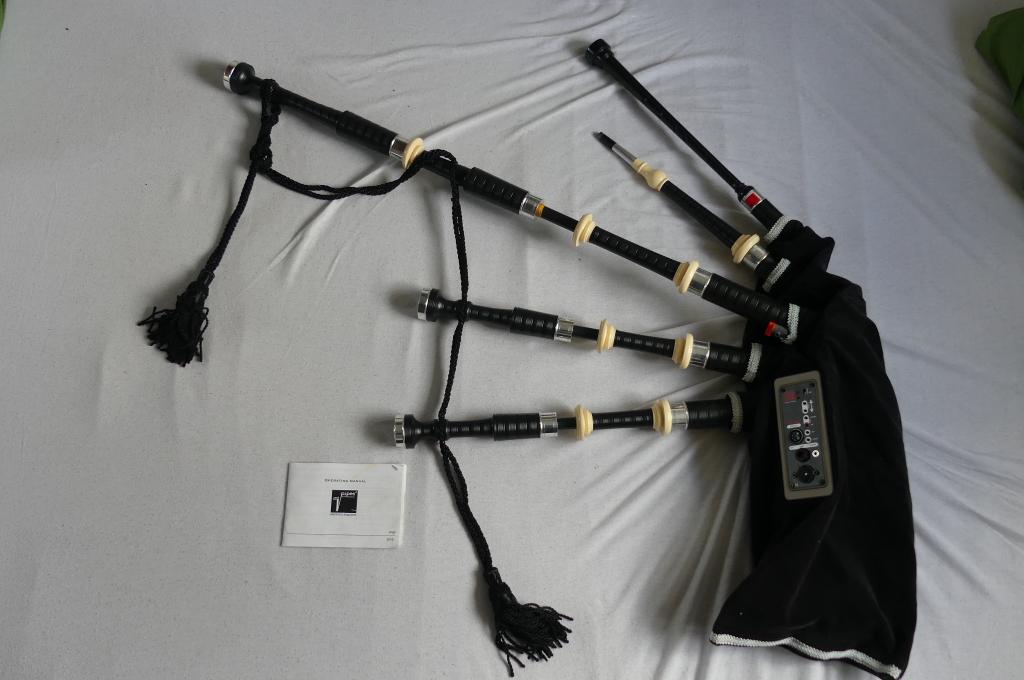 Redpipes Digitaal Doedelzak, Ophalen, Zo goed als nieuw