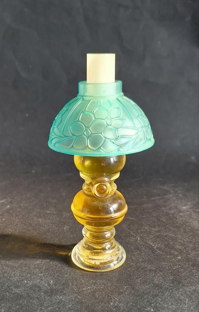 Avon Nostalgic Glow Lamp eau de cologne. Serie Moonwind 1981, Verzamelen, Ophalen of Verzenden, Parfumfles
