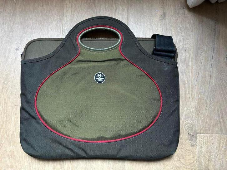Crumpler laptoptas - Groen/Zwart - 15 inch, Computers en Software, Laptoptassen, Gebruikt, Schoudertas, 15 inch, Ophalen of Verzenden