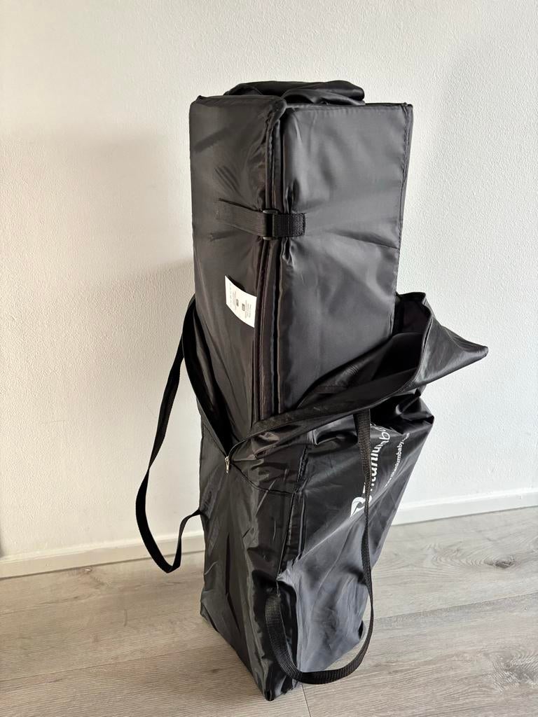 Titanium Baby campingbed/box - Ideaal voor thuis en op reis, Ophalen of Verzenden, Zo goed als nieuw, Vierkant