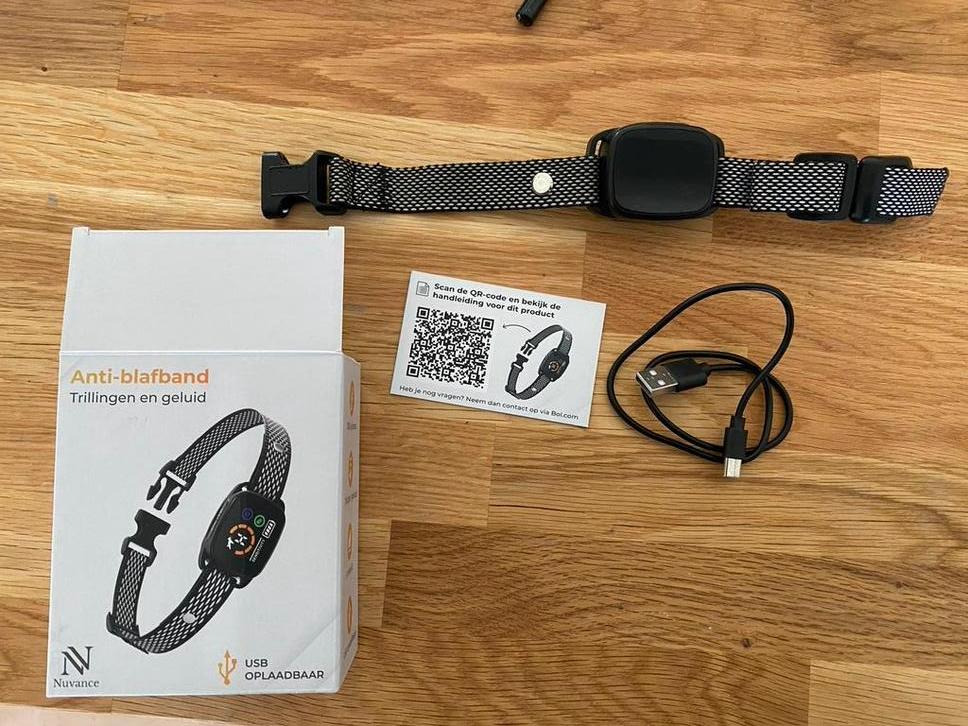 Anti-blafband voor kleine hond merk Nuvance, Ophalen, Zo goed als nieuw