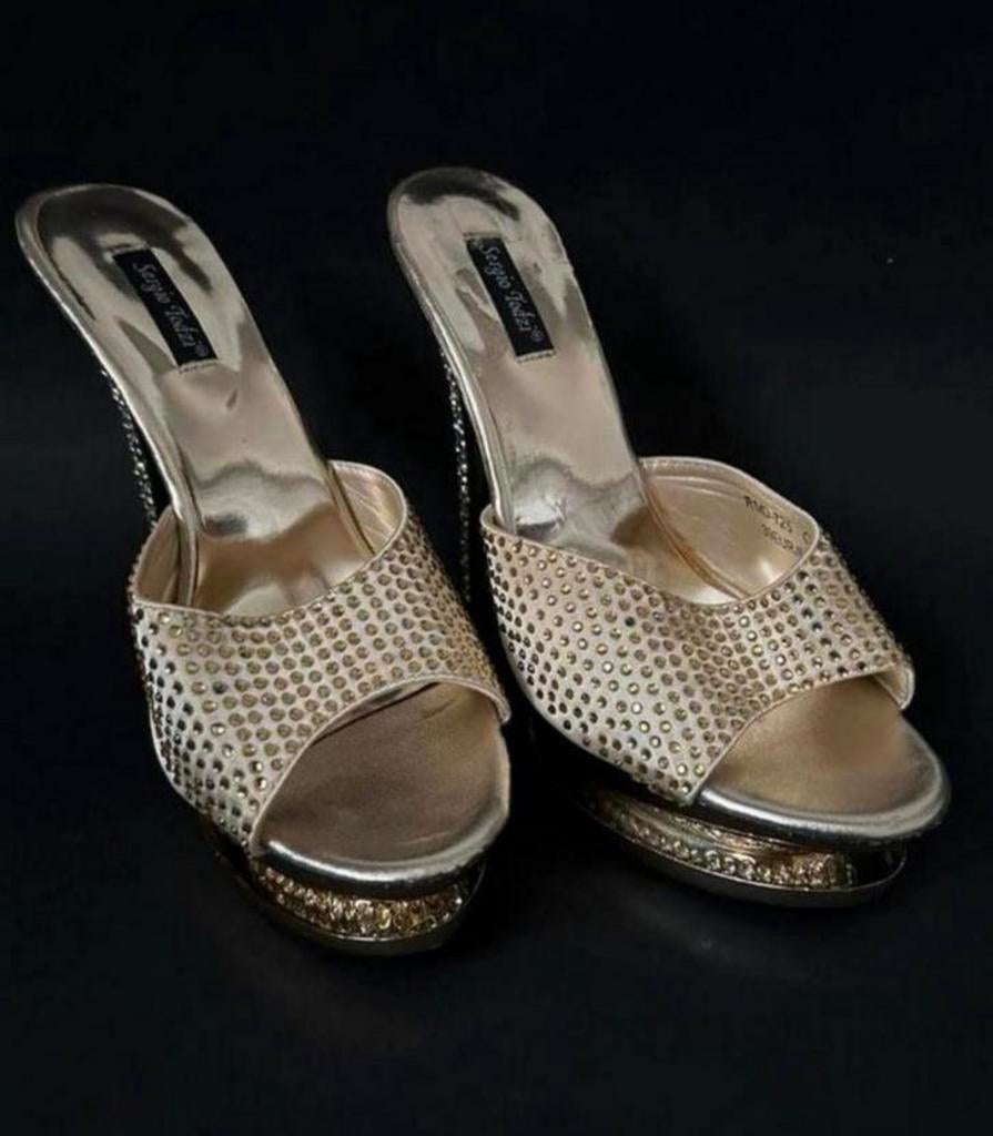 Vintage Sergio Todzi Naaldhakken, Kleding | Dames, Schoenen, Zo goed als nieuw, Ophalen of Verzenden