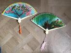 2 chineese waaiers,inklap waaier,brocante waaier, Ophalen