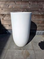 2x Grote Witte Bloempotten voor Binnen of Buiten, Ophalen, Overige materialen, Gebruikt, Minder dan 60 cm