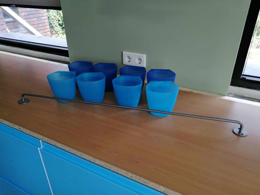 8 blauwe ophangbakjes met beugel, Ophalen, Zo goed als nieuw, Overige typen