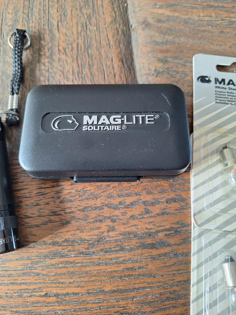 Mag-Lite Solitaire zaklamp met extra lampjes, Ophalen of Verzenden