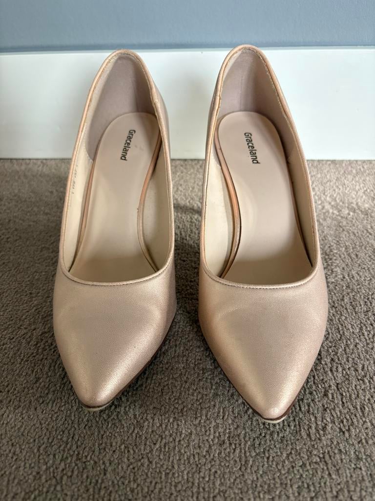 Nude pumps maat 39, Kleding | Dames, Schoenen, Gedragen, Pumps, Roze, Ophalen of Verzenden