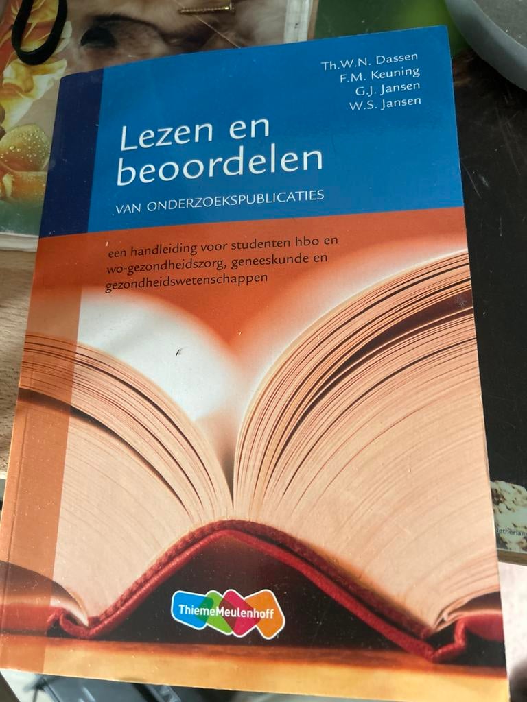 Lezen en beoordelen van onderzoekspublicaties, Boeken, Studieboeken en Cursussen, Ophalen of Verzenden, Gamma, Gelezen, HBO