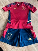 Ajax tenue maat 128, Maat XS of kleiner, Ophalen, Zo goed als nieuw, Set