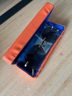 Astos Zonnebril - Stijlvol en Elegant, Zonnebril, Zwart, Zo goed als nieuw, Ophalen