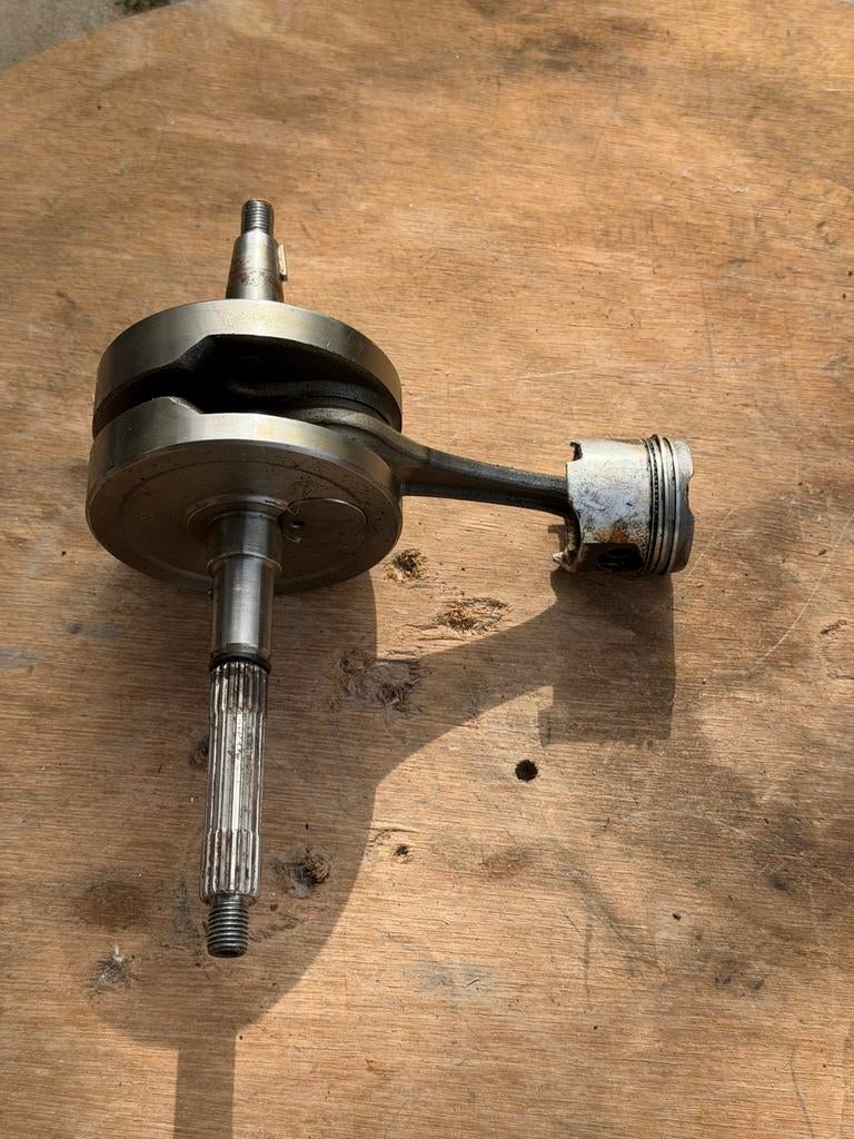 Vespa sprint 50cc iget krukas netjes, Ophalen of Verzenden, Zo goed als nieuw, Blok, Vespa