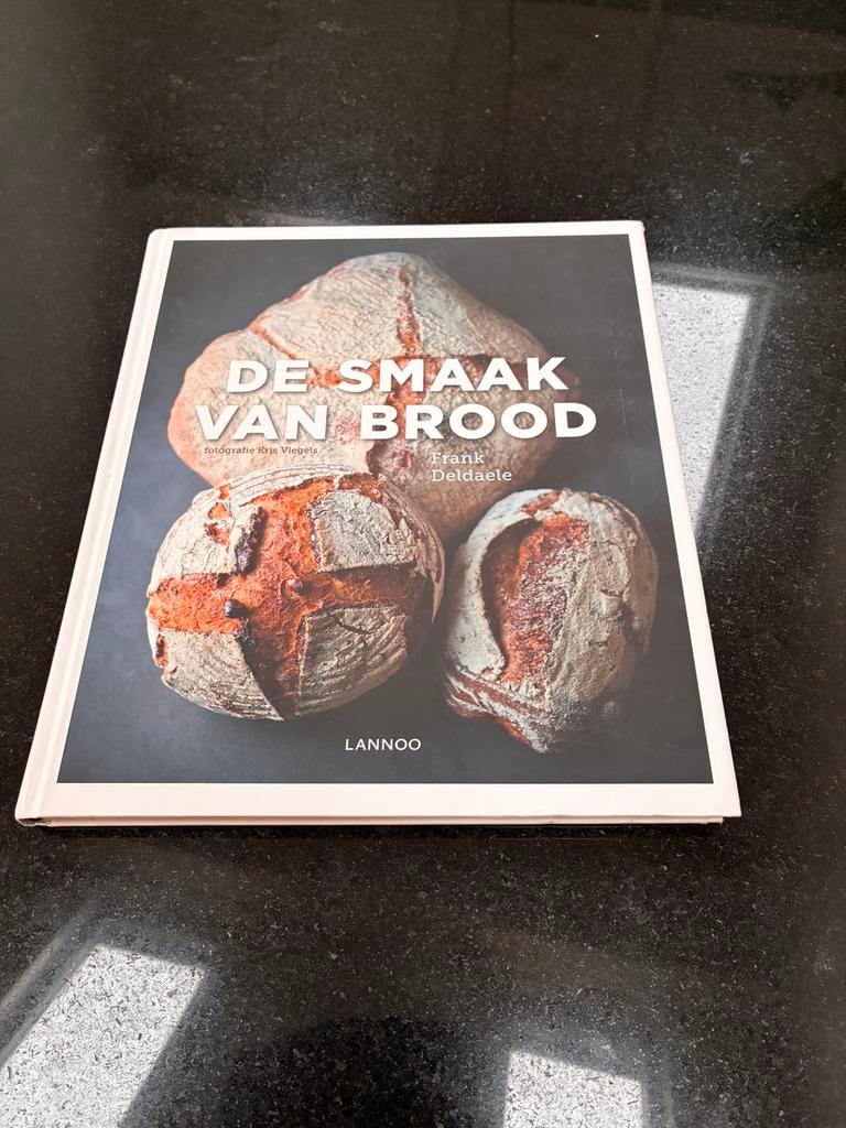 Kookboek De smaak van brood van Frank Deldaele, Boeken, Kookboeken, Ophalen of Verzenden, Zo goed als nieuw