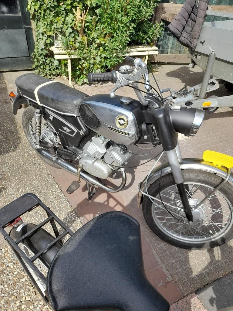 Zundapp 517 -05 liste 9, Fietsen en Brommers, Brommers | Zundapp, Ophalen, Gebruikt, Overige modellen, 3 versnellingen