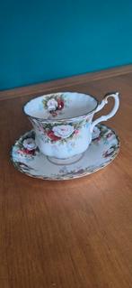 Royal albert kop en schotel, Ophalen of Verzenden, Zo goed als nieuw, Porselein, Kop en/of schotel