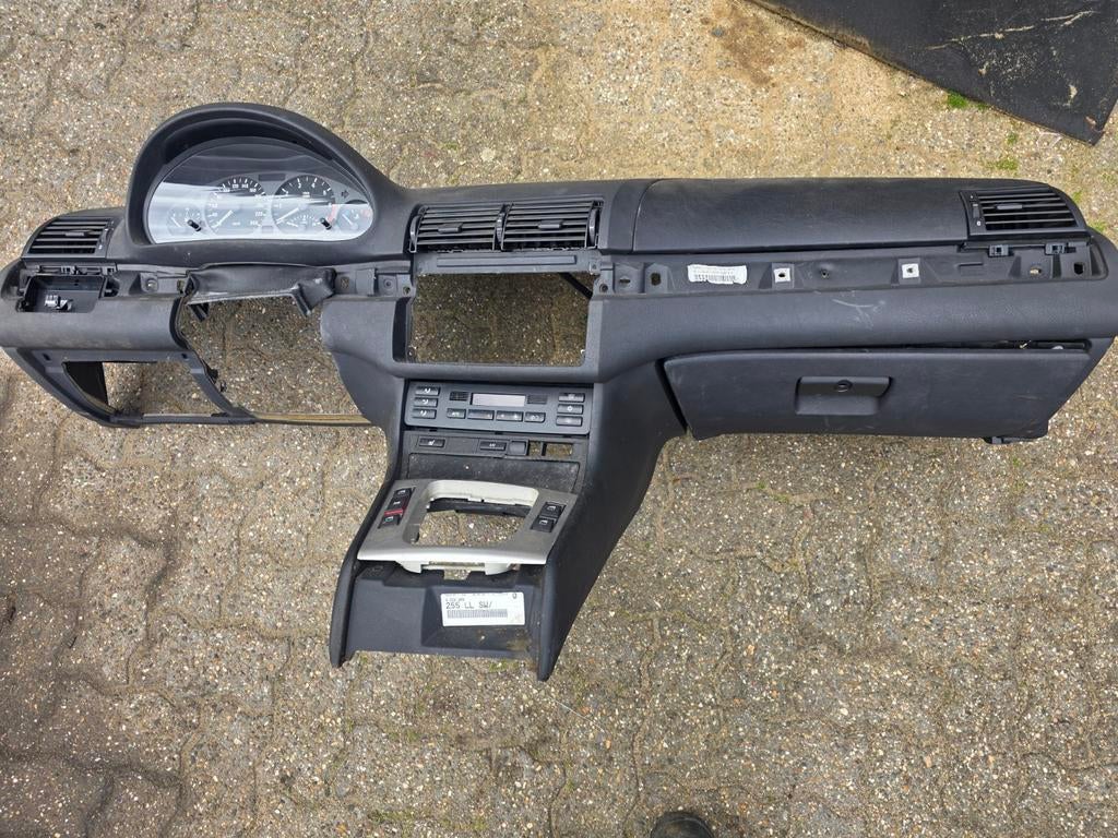 BMW E46 dashboard links gestuurd, Auto-onderdelen, Ophalen of Verzenden, Gebruikt, BMW