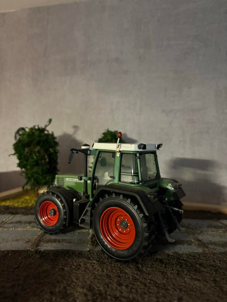 Fendt 515 c model met doos, Overige merken, Gebruikt, 1:32 tot 1:50, Overige typen