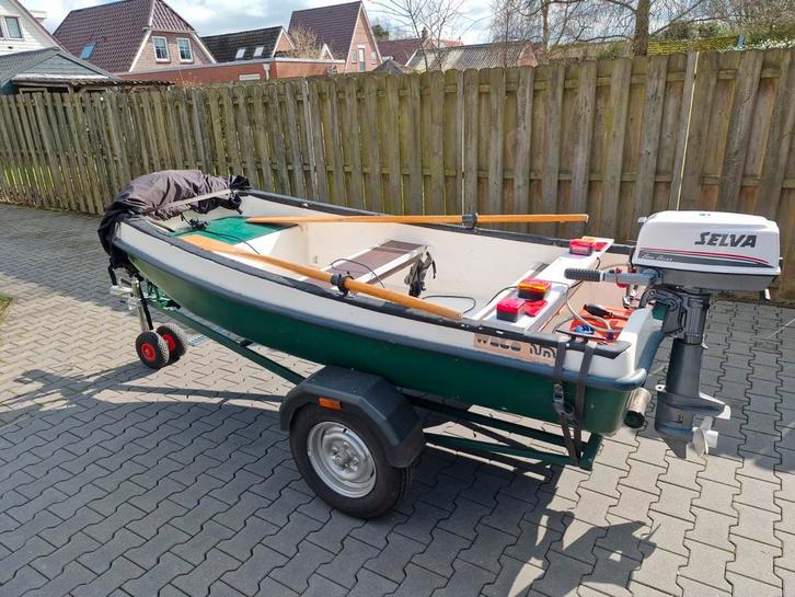 Karper/Roeiboot met trailer en Selva buitenboordmotor, Watersport en Boten, Roeiboten, Gebruikt, Polyester, Met roeispanen of peddels