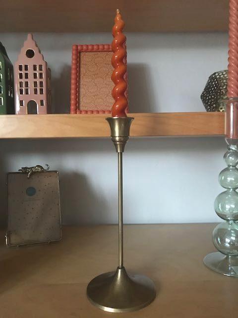 NIEUWE Sissy Boy kaars gedraaid terra, Huis en Inrichting, Woonaccessoires | Kandelaars en Kaarsen, Nieuw, Kaars, Minder dan 25 cm