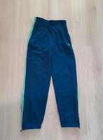 Dutchy Osaga trainingsbroek blauw groen maat 140/146, Kinderen en Baby's, Kinderkleding | Maat 140, Gebruikt, Dutchy, Jongen of Meisje