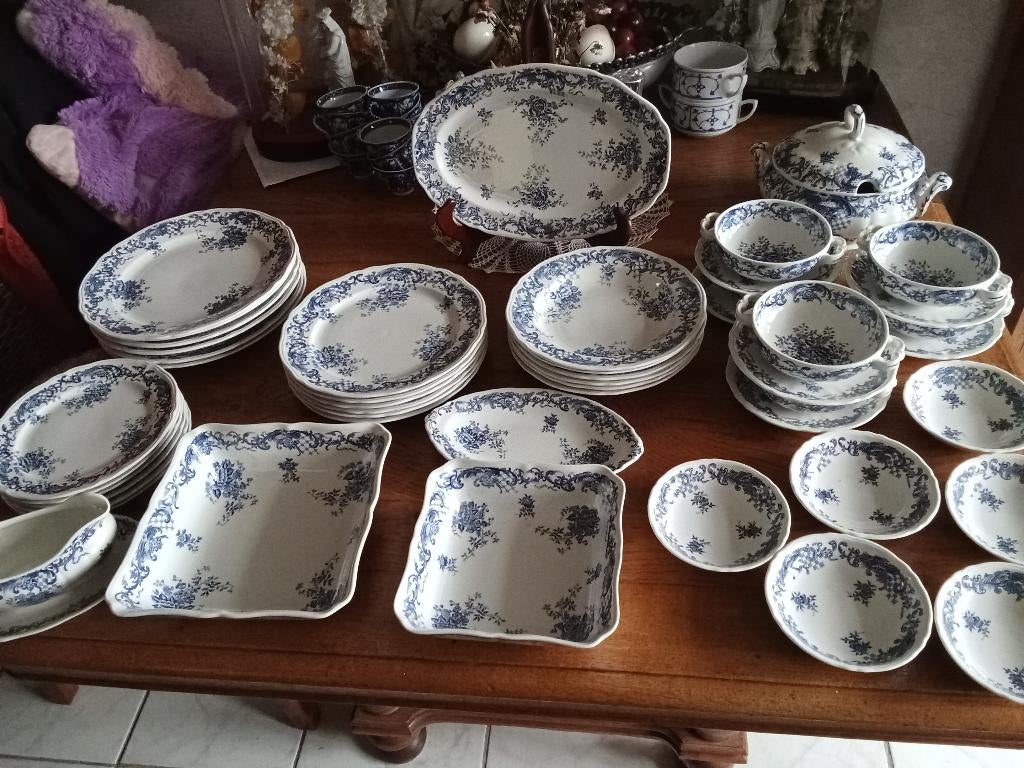 Villeroy en Boch serie VALERIA reeds deel verkocht, Ophalen of Verzenden, Zo goed als nieuw, Bord(en), Overige stijlen