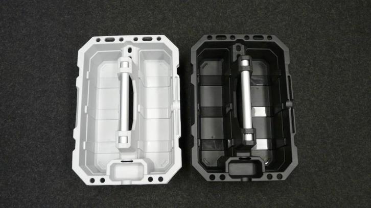 Gereedschapskist van Keter in het grijs en zwart, Hobby en Vrije tijd, Overige Hobby en Vrije tijd, Nieuw, Ophalen