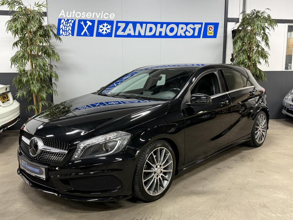Mercedes-Benz A-Klasse 180 Ambition // AMG Line // Cruise //, Voorwielaandrijving, Gebruikt, 4 cilinders, Handgeschakeld