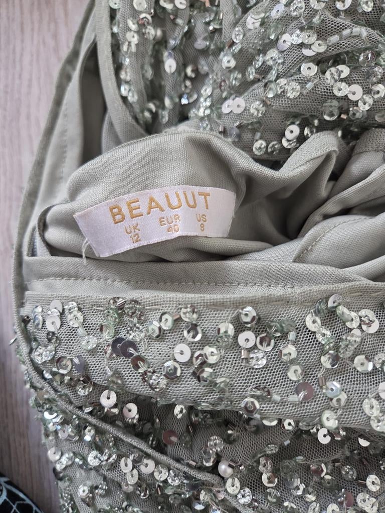 Beauut Bruidsmeisjes Jurk Grijs - Eenmaal Gedragen, Kleding | Dames, Jurken, Maat 38/40 (M), Beauut, Ophalen of Verzenden, Zo goed als nieuw