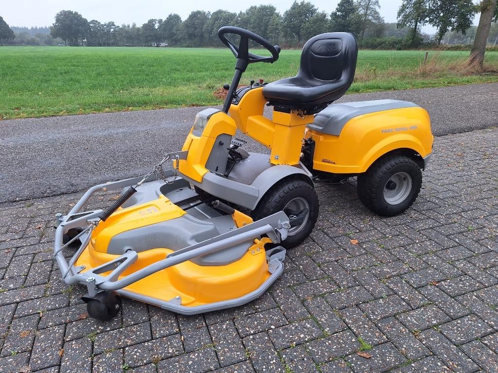 Stiga Park Royal | VERKOCHT, Ophalen, Gebruikt, Stiga, 120 cm of meer