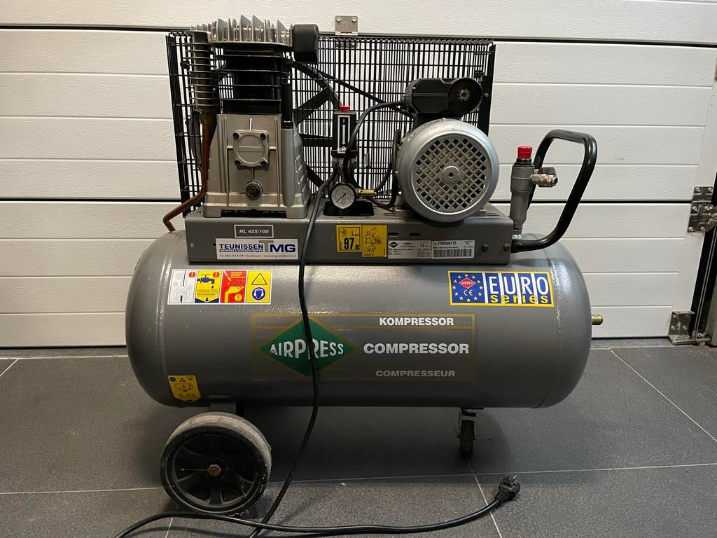 Airpress compressor 100 liter HL 425/100 z.g.a.n., Ophalen, 400 tot 800 liter/min, Zo goed als nieuw, Mobiel