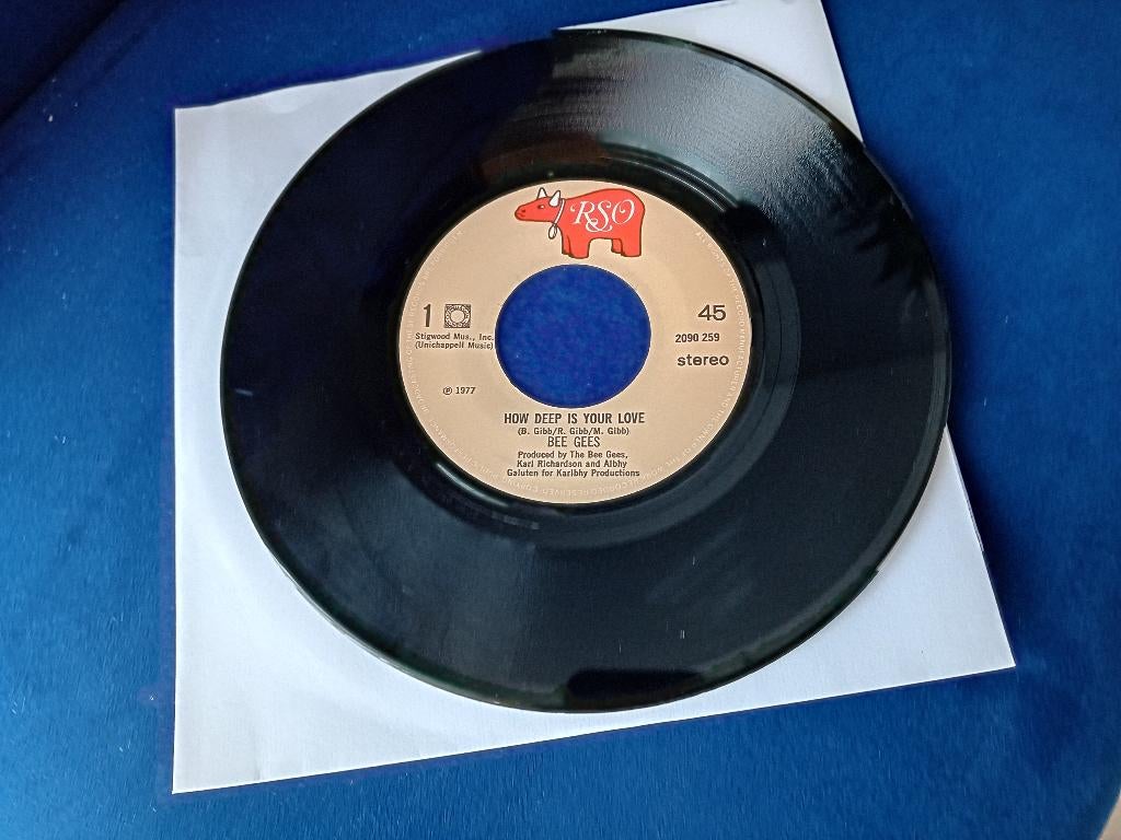 Bee Gees - How Deep Is Your Love ---t 3330, Cd's en Dvd's, Vinyl Singles, Gebruikt, Verzenden, Originele persing, 7 inch