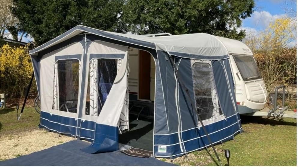 Hyper Camp Lugo voortent maat 12 met luifel en stokken, Ophalen of Verzenden