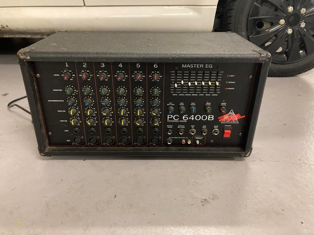 Powered mixer Ross Systems, Muziek en Instrumenten, Mengpanelen, Ophalen, Gebruikt