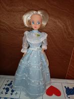 Fleur barbie pop met blauwe jurk 28 cm groot, Ophalen of Verzenden, Zo goed als nieuw, Pop