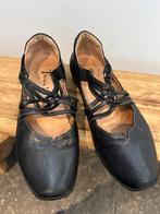 Lage schoenen van het merk Think!, Ophalen, Schoenen met lage hakken, Zwart, Think!