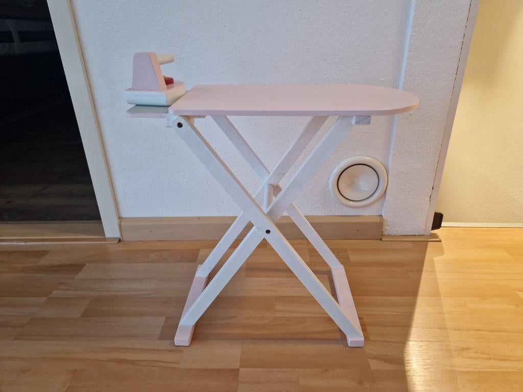 Leuke kinder strijkplank met strijkijzer, Kinderen en Baby's, Speelgoed | Overig, Ophalen, Gebruikt, Meisje