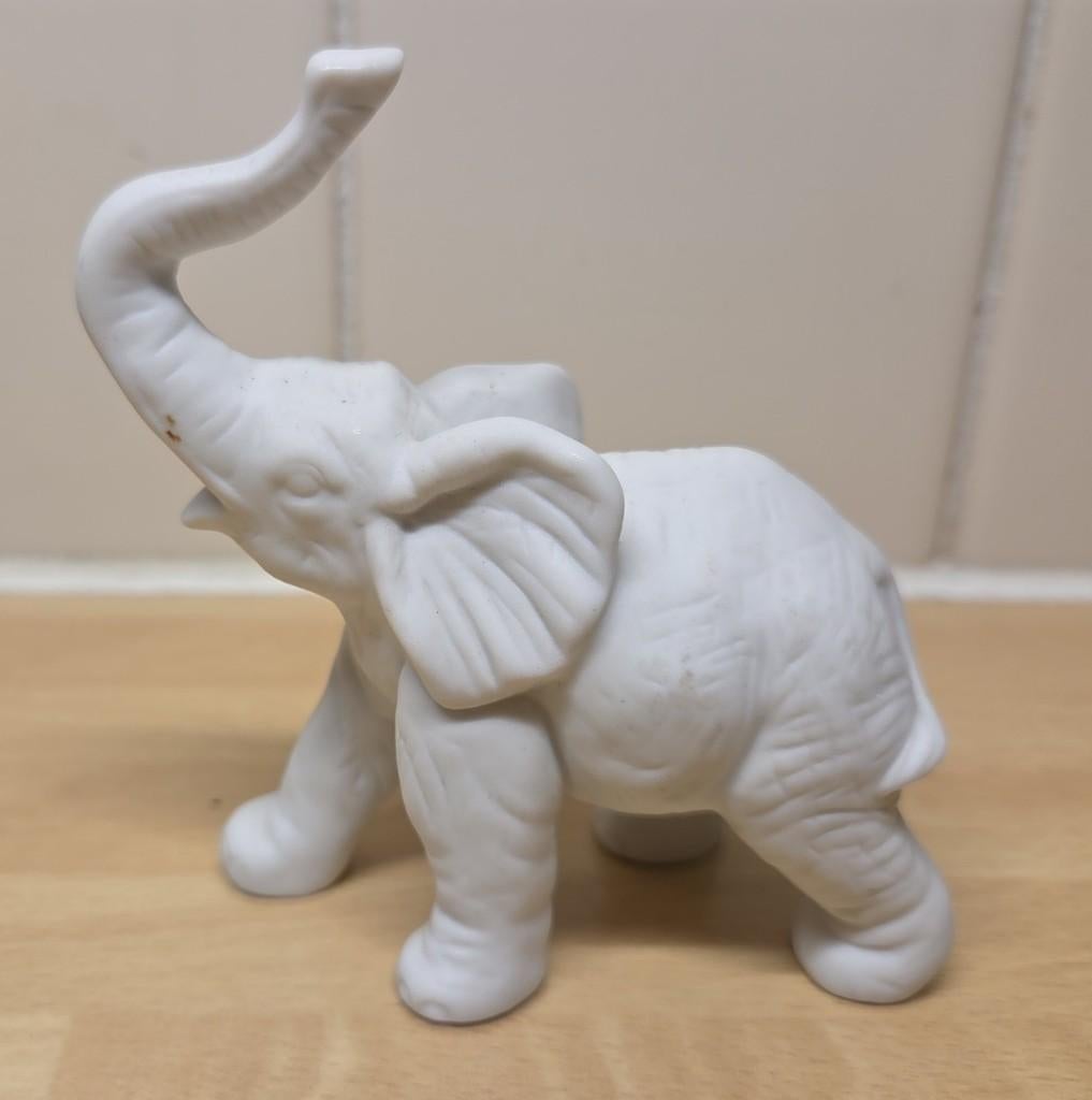 Rosenthal porseleinen baby olifant Beeldje van porselein, Ophalen of Verzenden