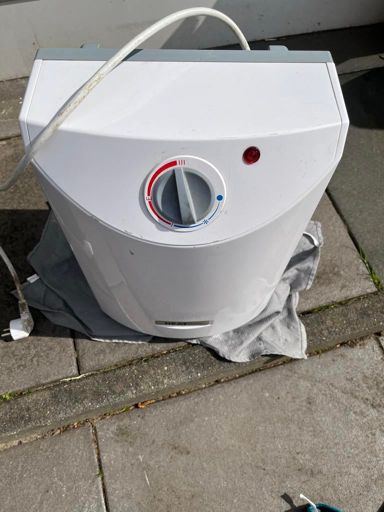 Heatboy 10L Boiler GWH-03 Boiler - Compacte en efficiënte wa, Ophalen, Gebruikt, Aardgas, Boiler