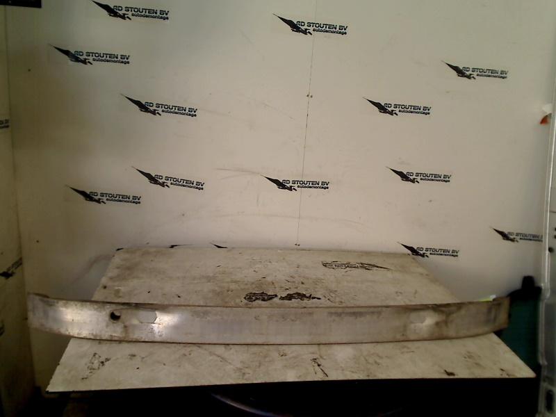 Bumperbalk Voor Mercedes-Benz A (W169) (2009-04/2012-06), Gebruikt, Mercedes-Benz AG, Mercedes-Benz, Mercedesstraße 120, Stuttgart 70372, , Duitsland