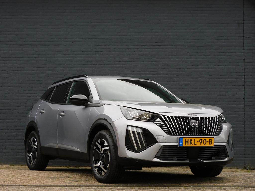 Peugeot 2008 1.2 PureTech 130 Allure NIEUWSTAAT! CARPLAY/AND, Auto's, Gebruikt, 1199 cc, Leder en Stof, 1180 kg