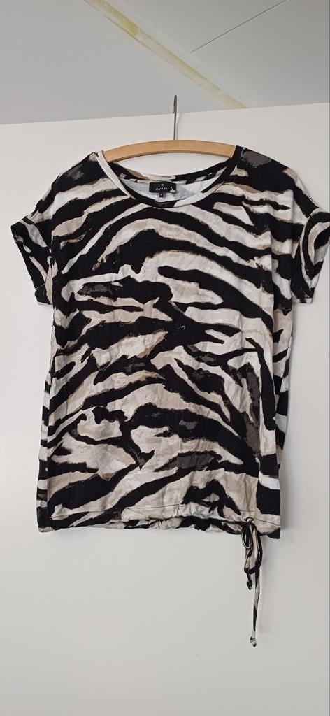 Monari shirt maat 38 zgan, Ophalen of Verzenden, Zo goed als nieuw, Maat 38/40 (M), Korte mouw