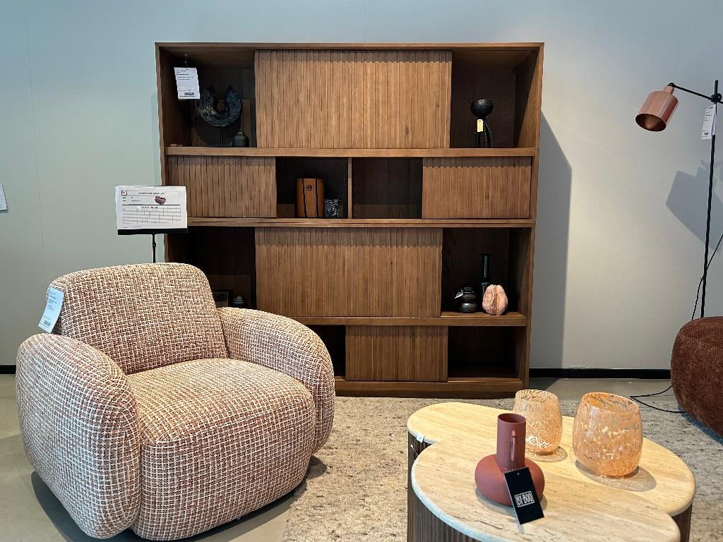 Gestreepte boekenkast van Eleonora, Ophalen, Eleonora, 150 tot 200 cm, Nieuw