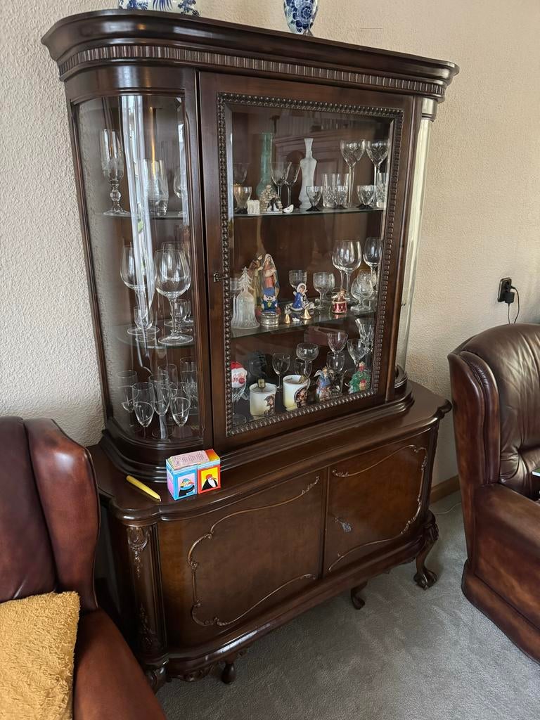 Vintage buffetkast/vitrine met gebogen glas, Huis en Inrichting, Kasten | Vitrinekasten, Ophalen, Glas, Gebruikt, 100 tot 150 cm
