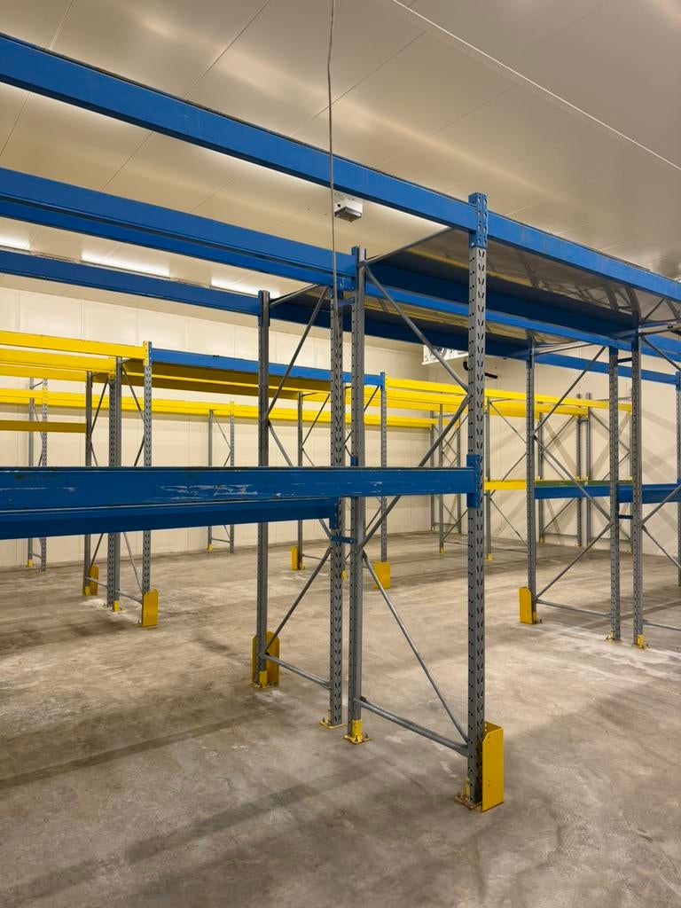 Pallet stellingen GEDEMONTEERD (goede staat), Ophalen