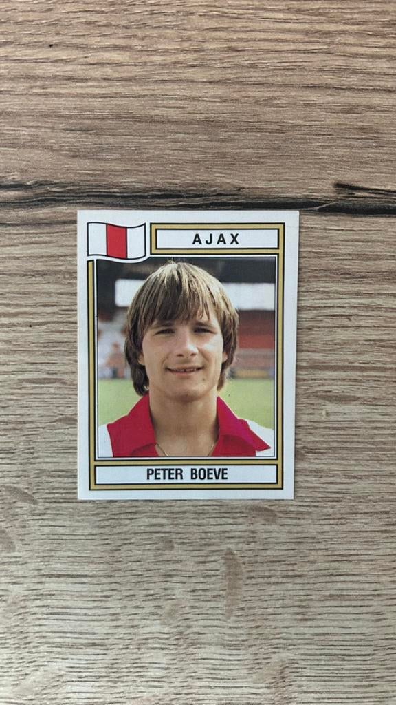 Panini Voetbal 83 plaatje Peter Boeve Ajax, Ophalen of Verzenden, Zo goed als nieuw, Plaatje