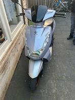 Peugeot kisbee scooter, Ophalen, Zo goed als nieuw